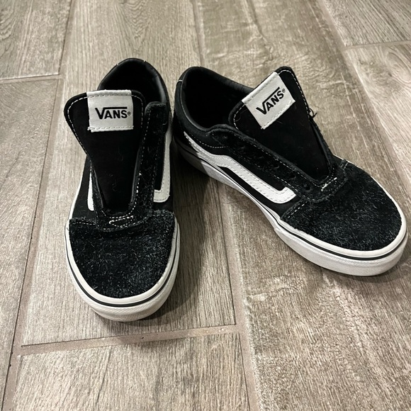 Vans Other - VANS Unisex Sneakers Black and White Vans Size 1